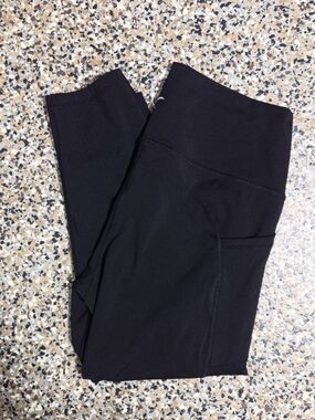  Zyia Active athletic leggings Capri - size 12. 